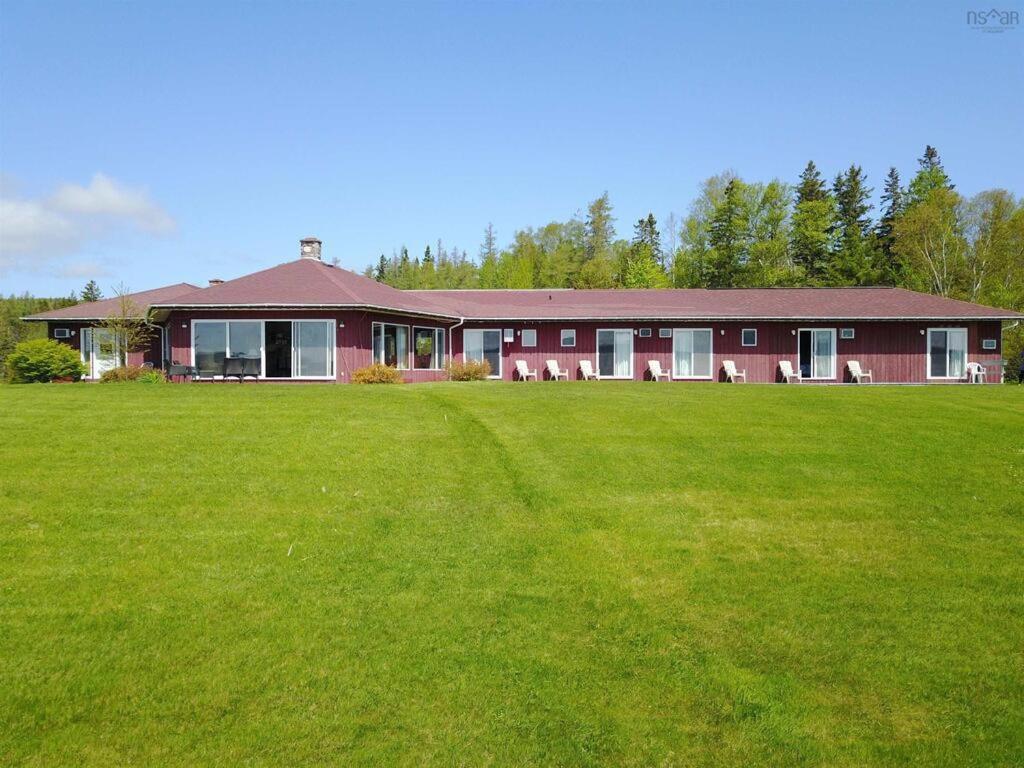 Baddeck Inn エクステリア 写真