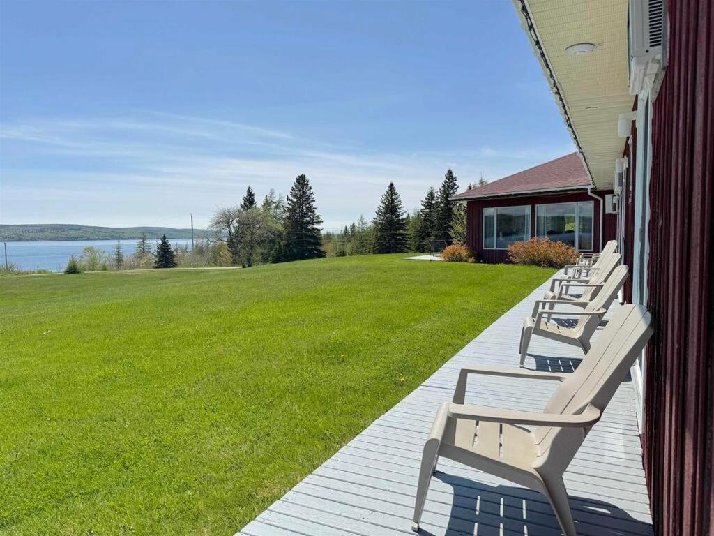 Baddeck Inn エクステリア 写真
