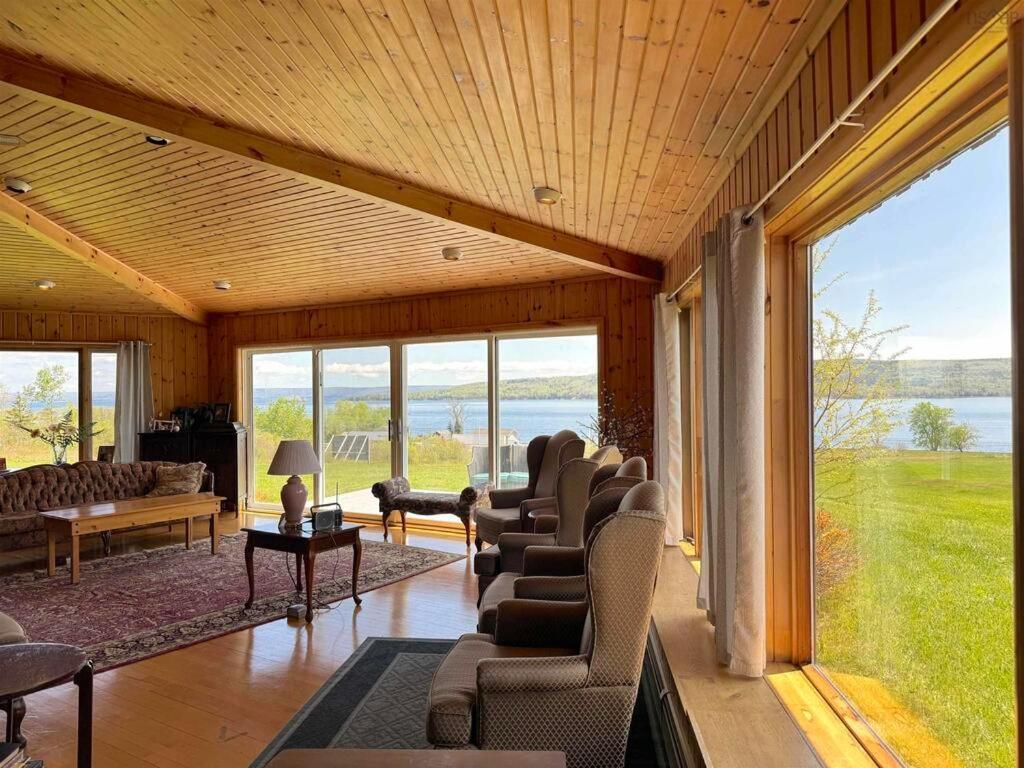 Baddeck Inn エクステリア 写真
